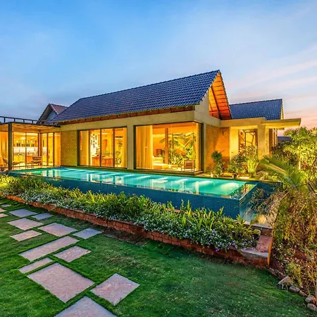 Stayvista At Aaranya Villa